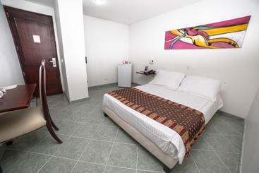 هتل Medellin 33