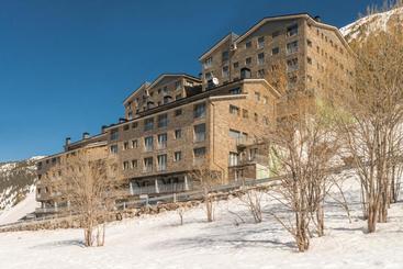 Pierre & Vacances Andorra Sunari Peretol
