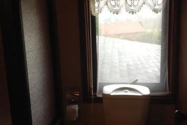 هاستل Hostal Möller