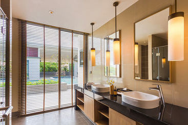 Casabay Luxury Pool Villas By Stay
