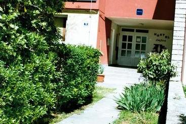 Hostel Amfora