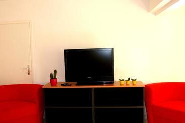 Hostel Amfora