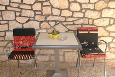 Hostel Amfora