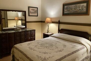 Historic Downtown Capitol Hotel Vacation Suites