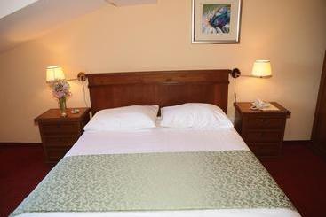 هتل Villa Ariston