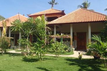 پانسیون Hibiscus House Pemuteran Bali