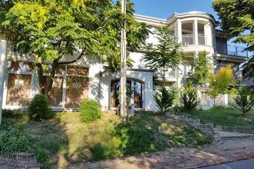 بنسيون Pansion Vila Vanda Vukovar