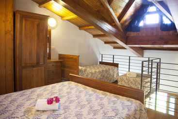 Country House Angelo Blu