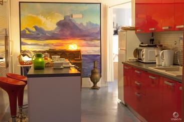 هتل Bed & Breakfast Cas Alda