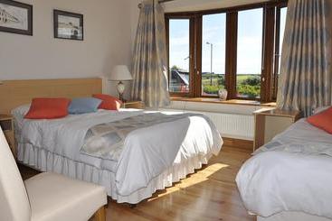 Atlantic  N  Riverside B&b