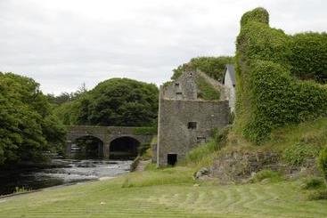 Atlantic N Riverside B&b