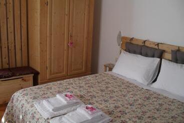 Bed and Breakfast Casa Noemi Imer
