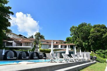 בית מלון כפרי Asara Private Beach Resort