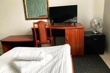 בית מלון כפרי Ava