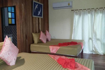 هتل Raya Resort