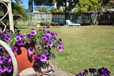 Shelly Beach Motel