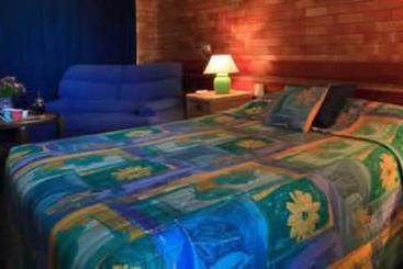 Shelly Beach Motel