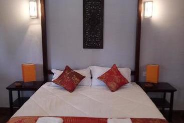 Samathi Lake Resort