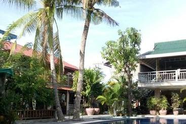 Samathi Lake Resort