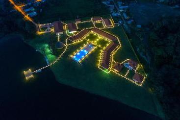 Bella Terra Laguna Azul Resort & Spa