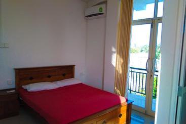 هتل Zatch Rooms
