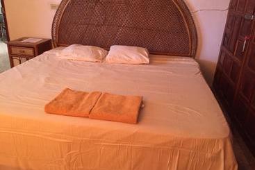 هاستل Hostal Kin Beh
