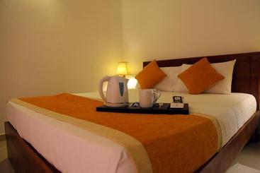 هتل Rohini Residence