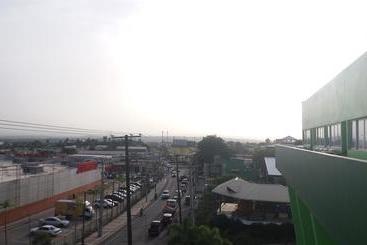 هتل Green Palace