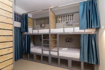 Oops Hostel