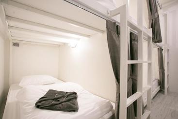 The Street Hostel Koh Lipe