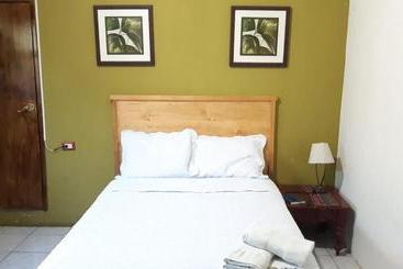 هاستل Hostal Casa Tenango