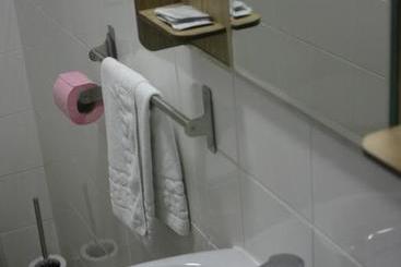 هتل Hôtel Astral