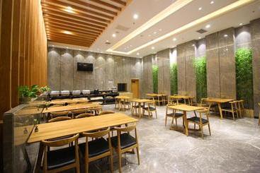 هتل Yuchen Boutique  Zhangye