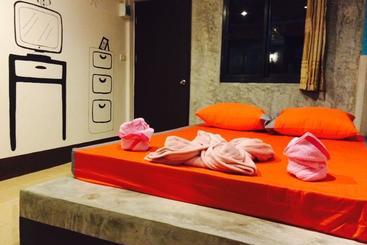 هتل Winny Apartment Rayong