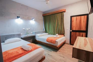 تختخواب و صبحانه Tamarindo Inn
