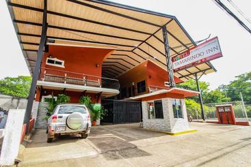 تختخواب و صبحانه Tamarindo Inn