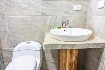 تختخواب و صبحانه Tamarindo Inn