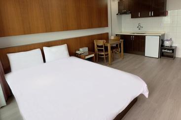 مُتل Beachvill Condotel
