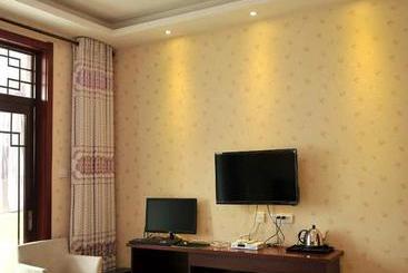 هتل Xianyang Airport Changle Business Inn