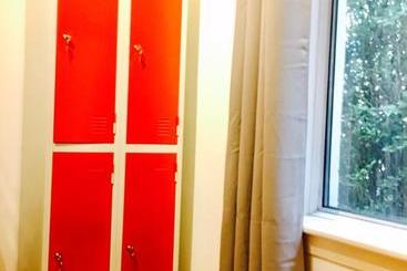 O Hostel