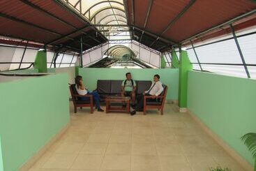 فندق Alojamiento El Cardenal