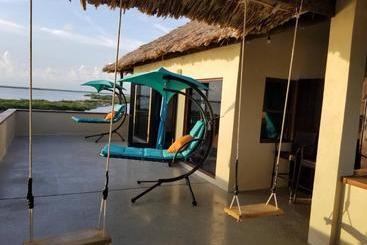 هتل Lina Point Belize Overwater Resort