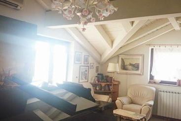 B & B Da Lella