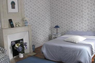 צימר Chambres D Hôtes Bleynieruine De Rome