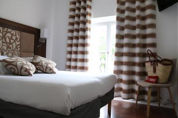 هتل B Lodge