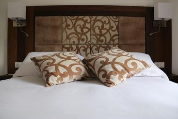 هتل B Lodge