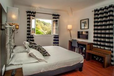 هتل B Lodge