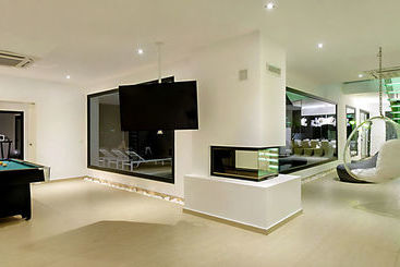 Luxury Villa Eve
