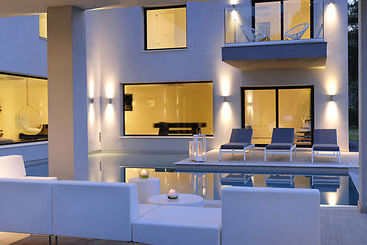 Luxury Villa Eve