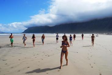 Red Star Surf   Hostel